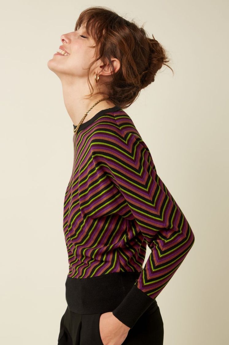 10789-600 PORTO RED zw/wine/groen