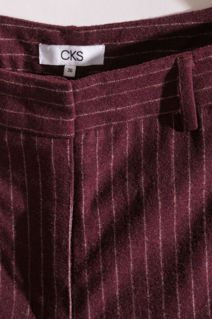 318290-RDD wine/ecru